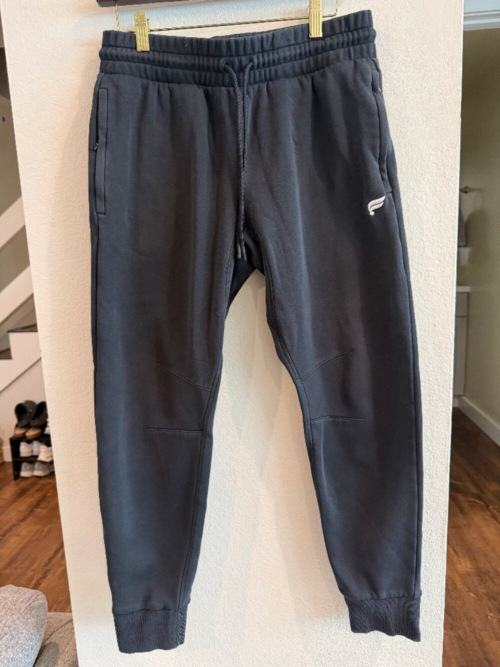 Fabletics Black Jogger Sweatpants Medium Zip Pocket Tapered
